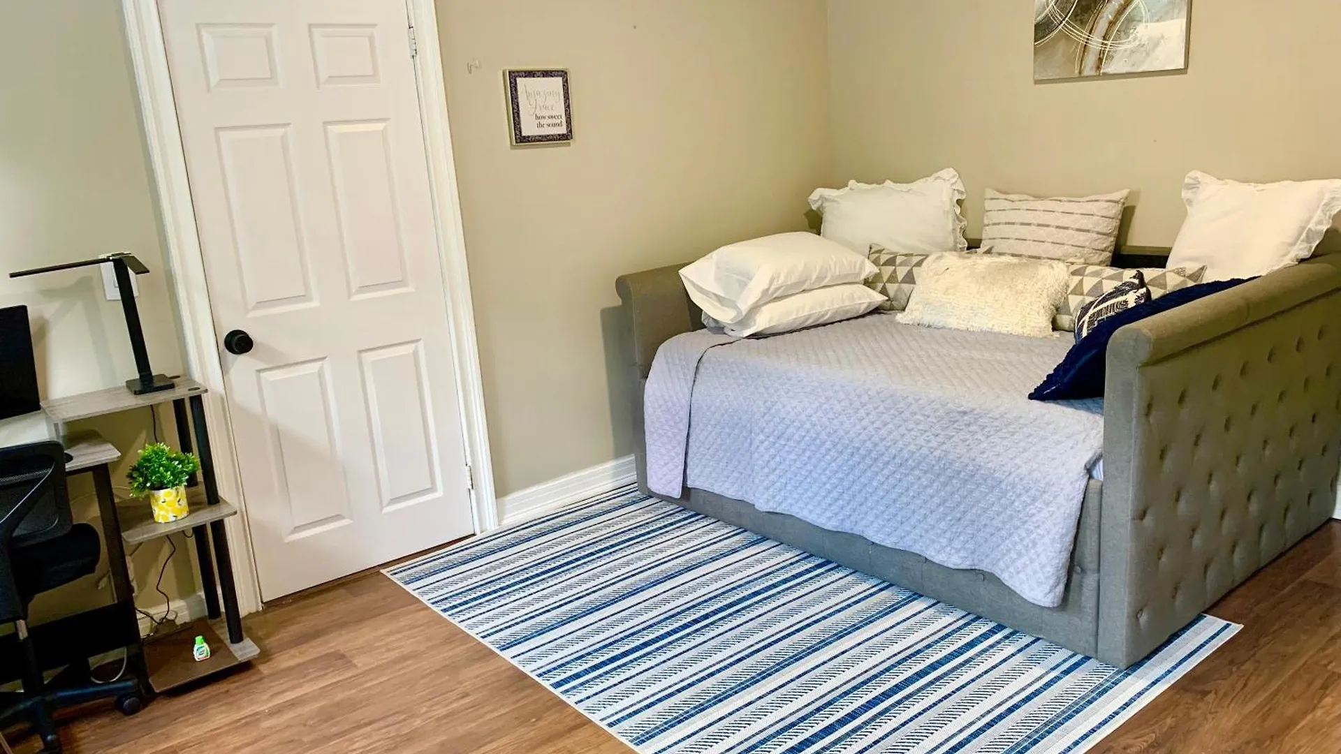 Apartmán 3 Bedroom Large Backyard New York